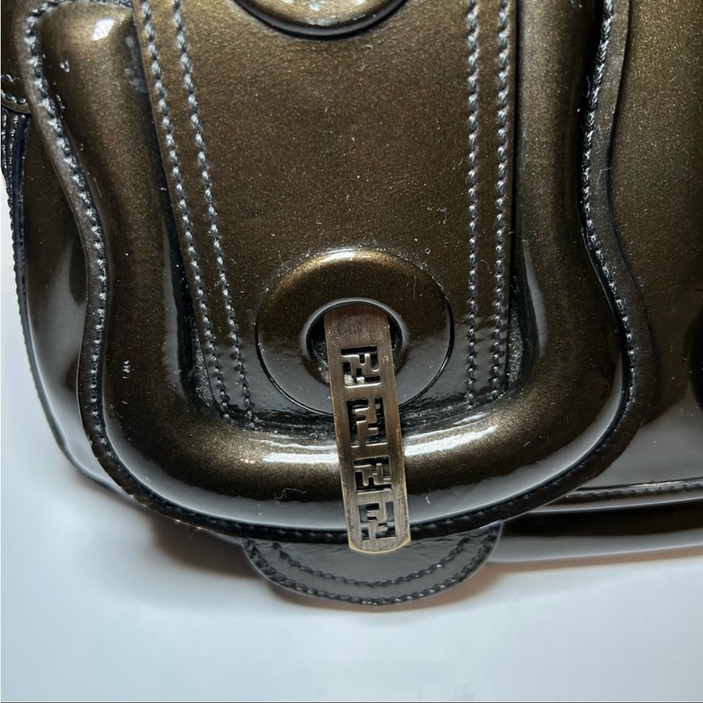 Authentic Fendi patent leather brown B-Bag - Picture 4 of 15
